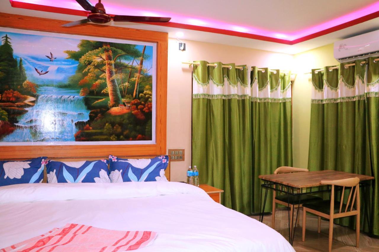 Hotel National Park Sauraha- Homely Stay And Peaceful Location With Jungle Safari Arrangements Exterior foto