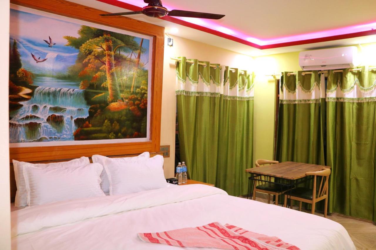 Hotel National Park Sauraha- Homely Stay And Peaceful Location With Jungle Safari Arrangements Exterior foto